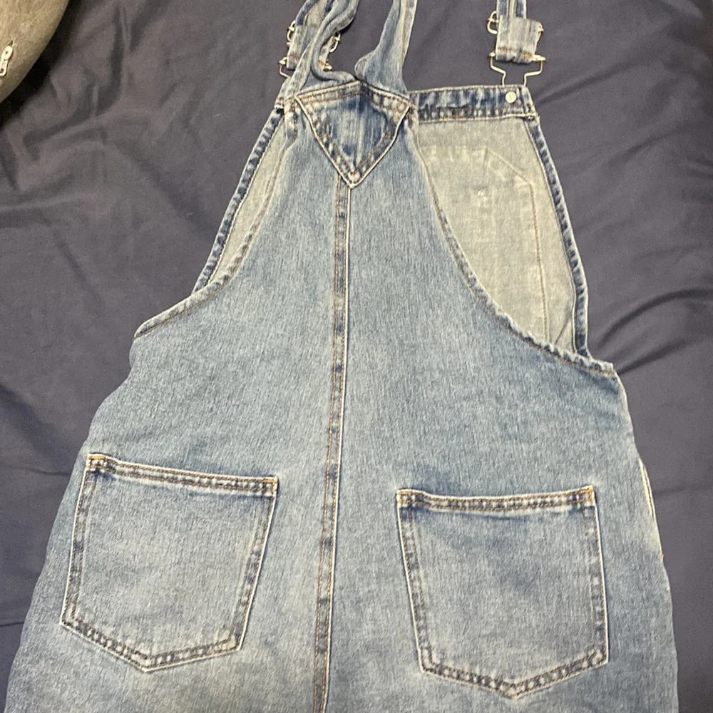 Overalls - Picture 2 of 4